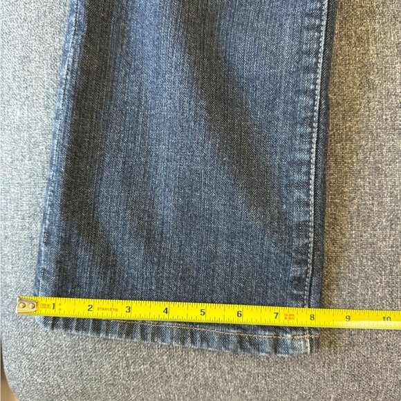 Chico's Women's Platinum Denim
Quartz Jeans Blue Size 0 Short Straight - Picture 10 of 12